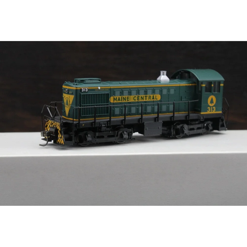 Atlas HO Scale Alco S-4 Diesel Switcher Maine Central 313‎ Locomotive 8753 Boxed
